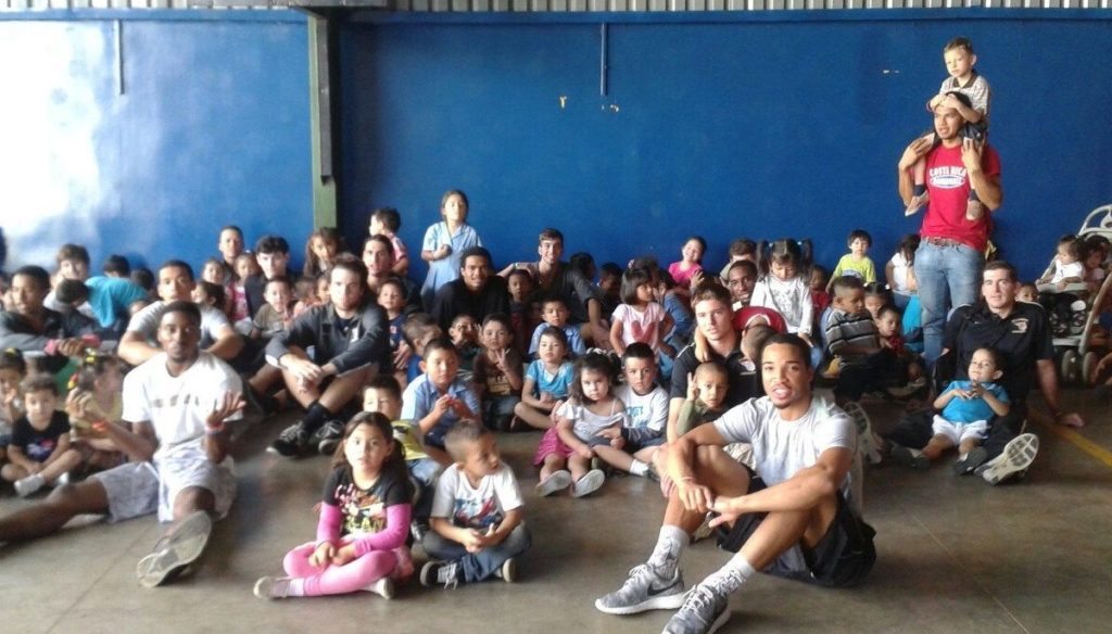 U students volunteer in Atlanta and around the world. In 2014-2015, the Men's Basketball team traveled to Costa Rica and volunteered at a youth program, and the Baseball team taught skills to children from Atlanta's Drew Charter School.